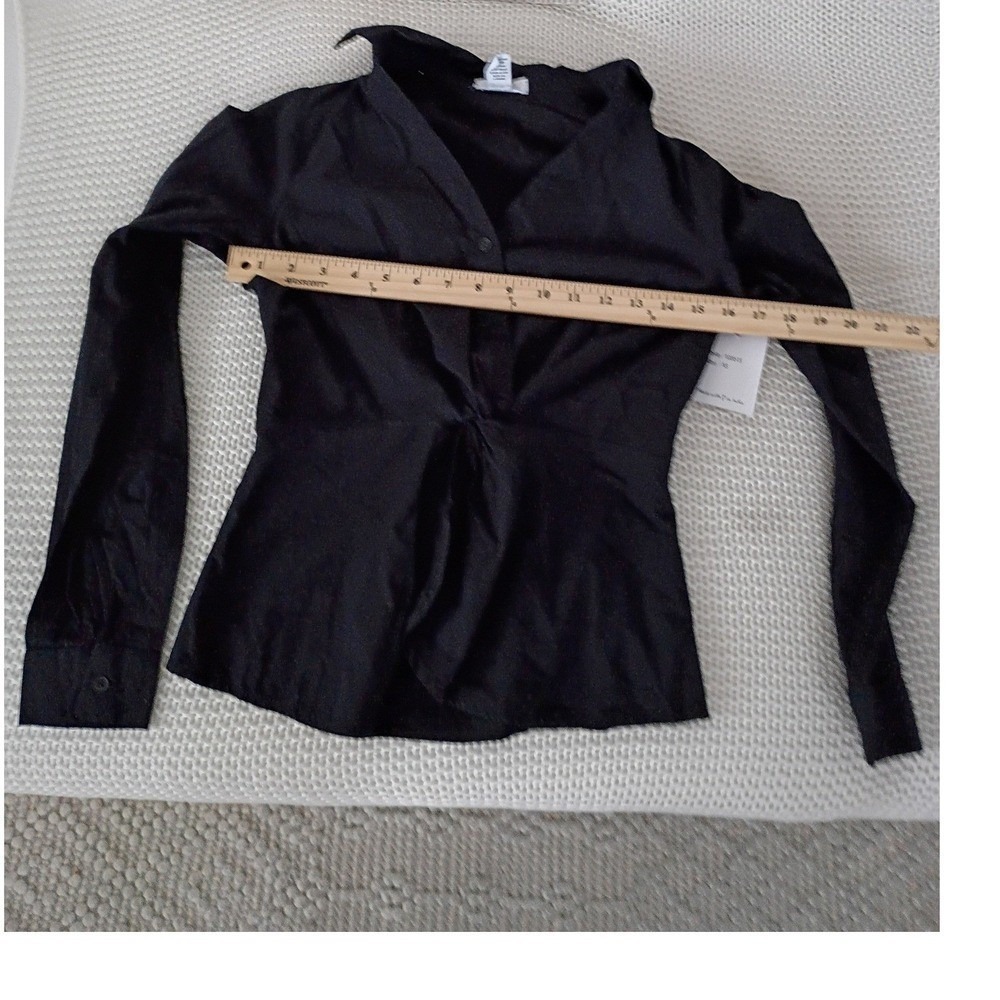 Japra NWT 100% Cotton Tailored Fit Long Sleeve Button Front Top Size S - Picture 7 of 8